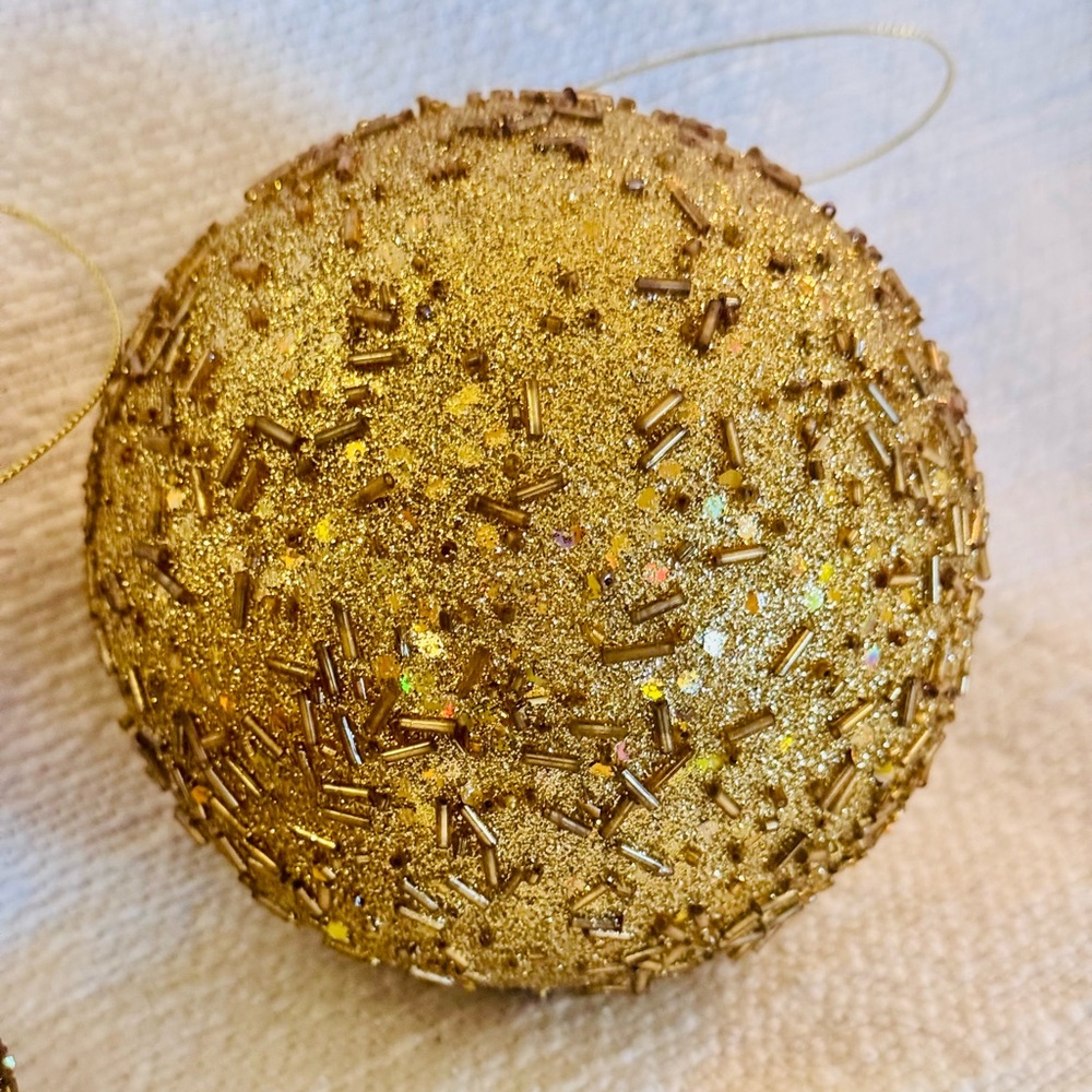 VINTAGE 2 Gold Glitter Sequin Christmas Tree Balls 5” XL Sparkly Ornament Set